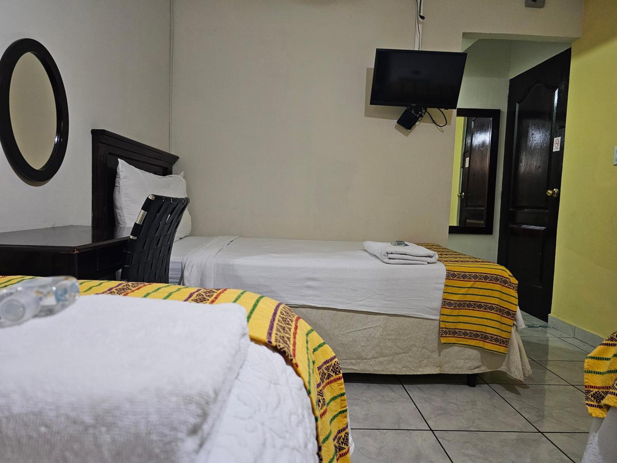 Hotel San Jose Hostal Сан-Сальвадор Экстерьер фото