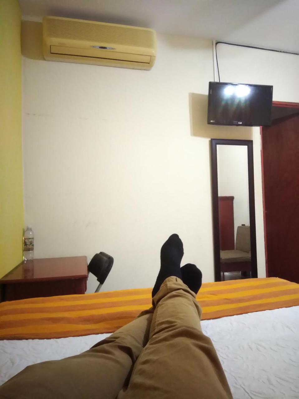 Hotel San Jose Hostal Сан-Сальвадор Экстерьер фото