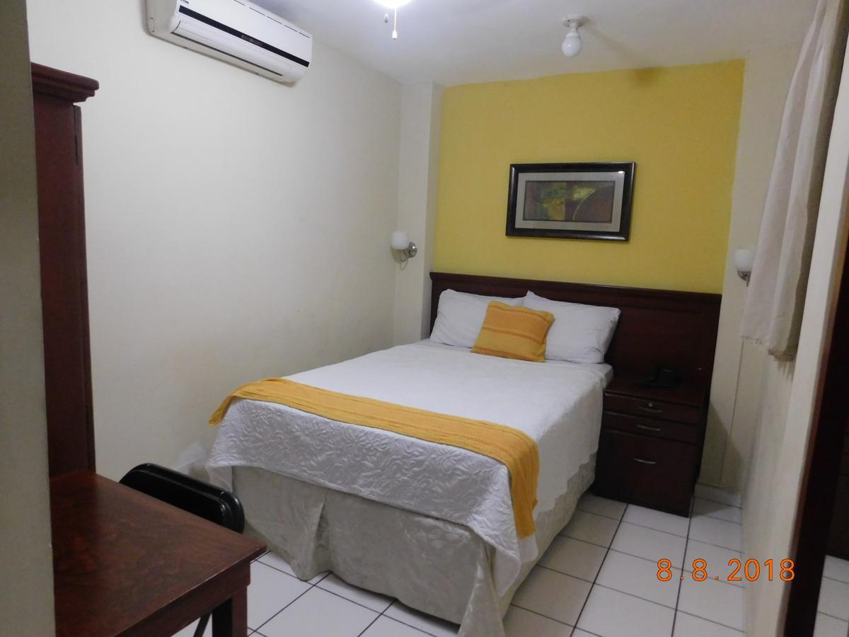 Hotel San Jose Hostal Сан-Сальвадор Экстерьер фото
